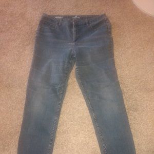 2 pairs Liz Claiborne Jeans